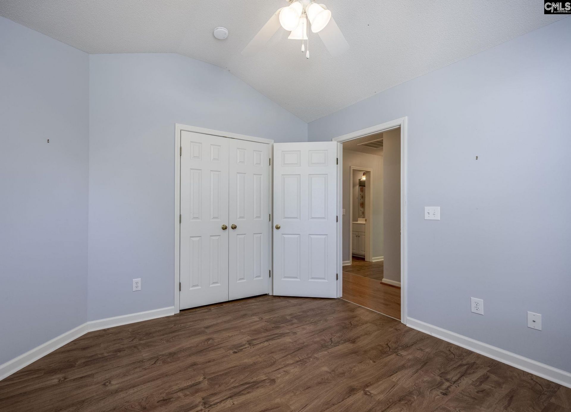 115 Garden Trail Lane Photo 32