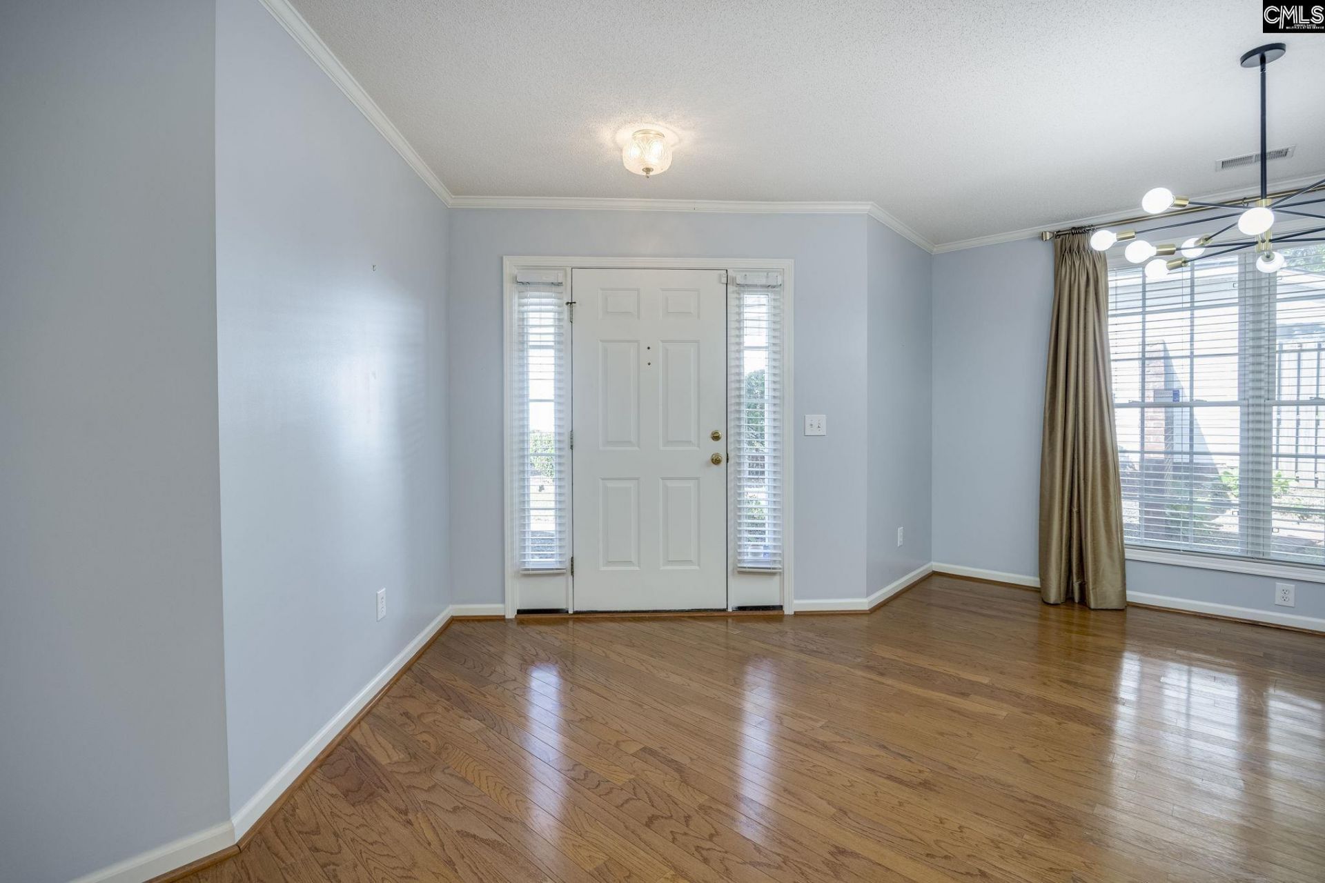 115 Garden Trail Lane Photo 4