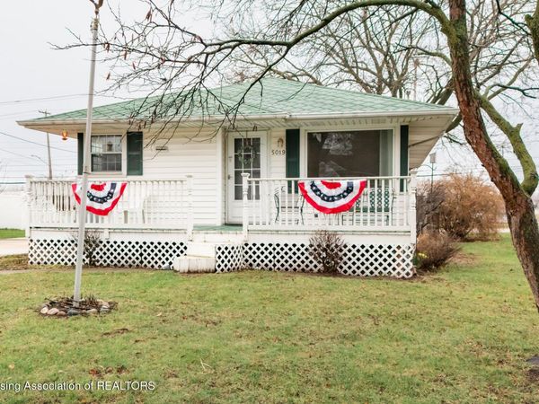 5019 Devonshire Avenue, Lansing, MI 48910
