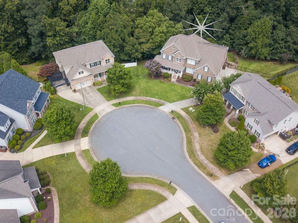 2652 Bedford Place NW, Concord, NC 28027