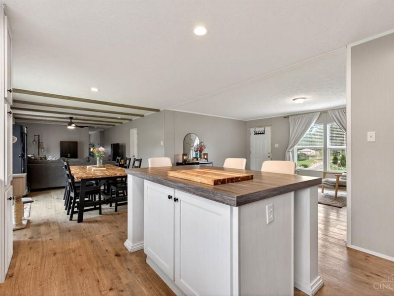 6964 Goshen Road, Goshen Twp, OH 45122 Photo 15