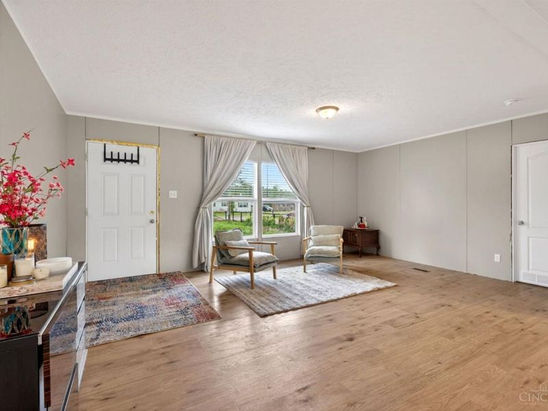 6964 Goshen Road, Goshen Twp, OH 45122 Photo 8