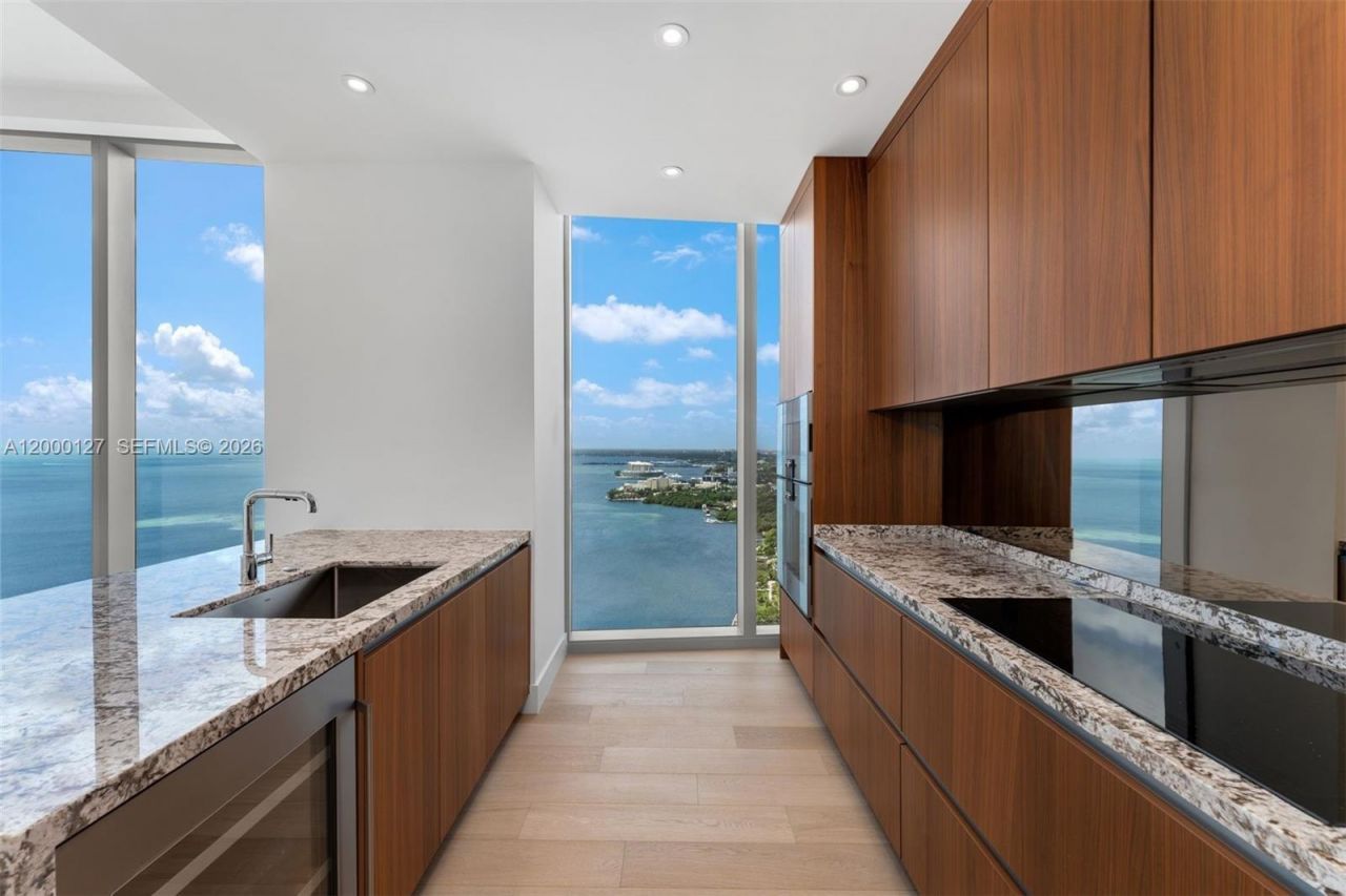 175 SE 25th Road, Unit 3602, Miami, FL 33129 Photo