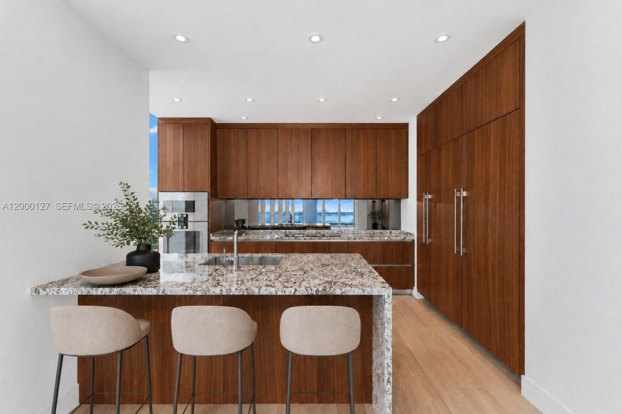 175 SE 25th Road, Unit 3602, Miami, FL 33129 Photo