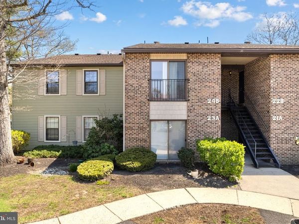 24 B W BLUEBELL LANE , MOUNT LAUREL, NJ 08054