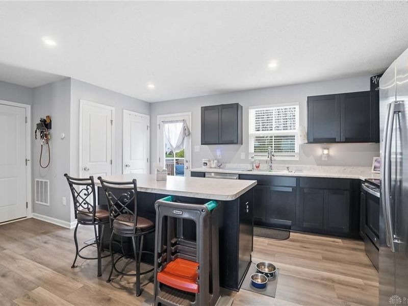 207 Chesapeake Circle, Springfield Township, OH 45505 Photo 11