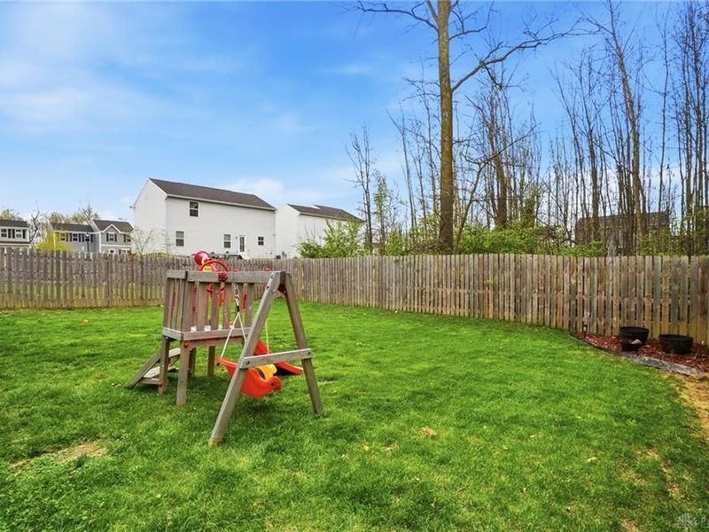 207 Chesapeake Circle, Springfield Township, OH 45505 Photo 41