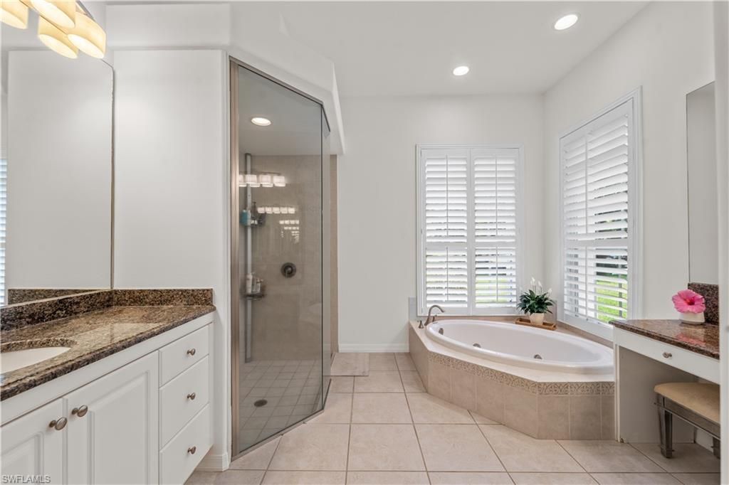 7661 Knightwing Cir, Fort Myers, FL 33912 Photo