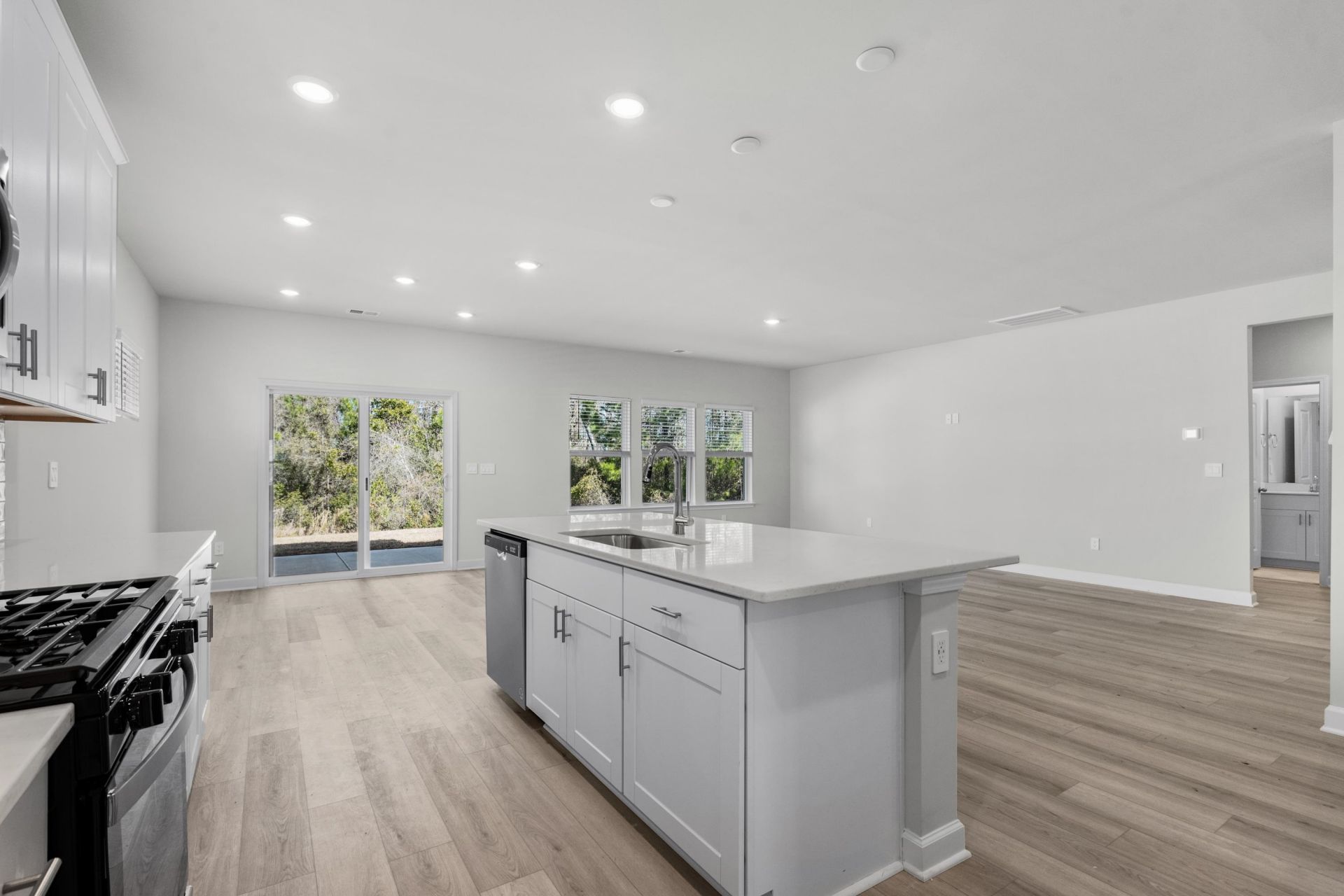 8222 Essence Dr. Photo 16