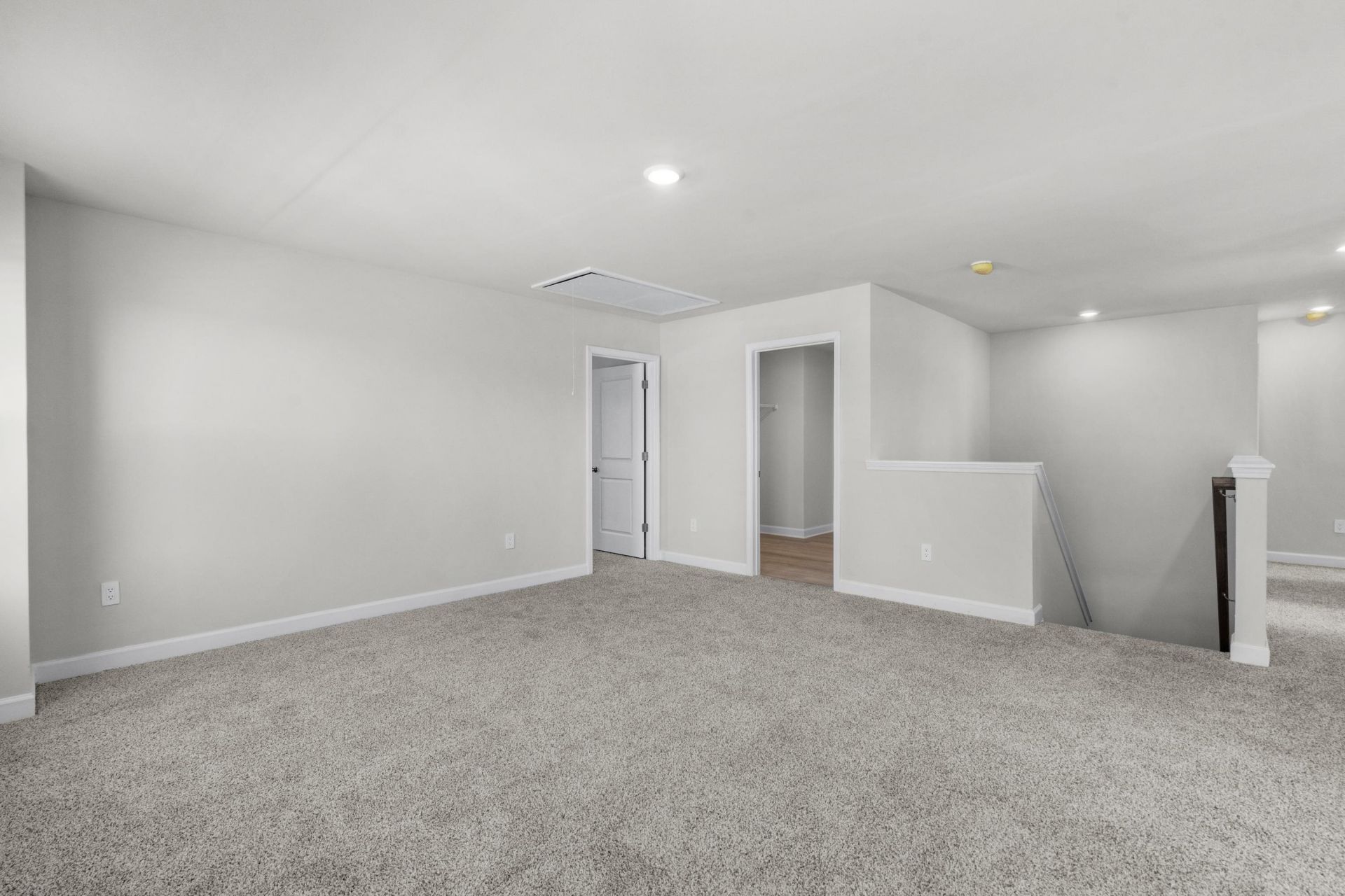 8222 Essence Dr. Photo 26