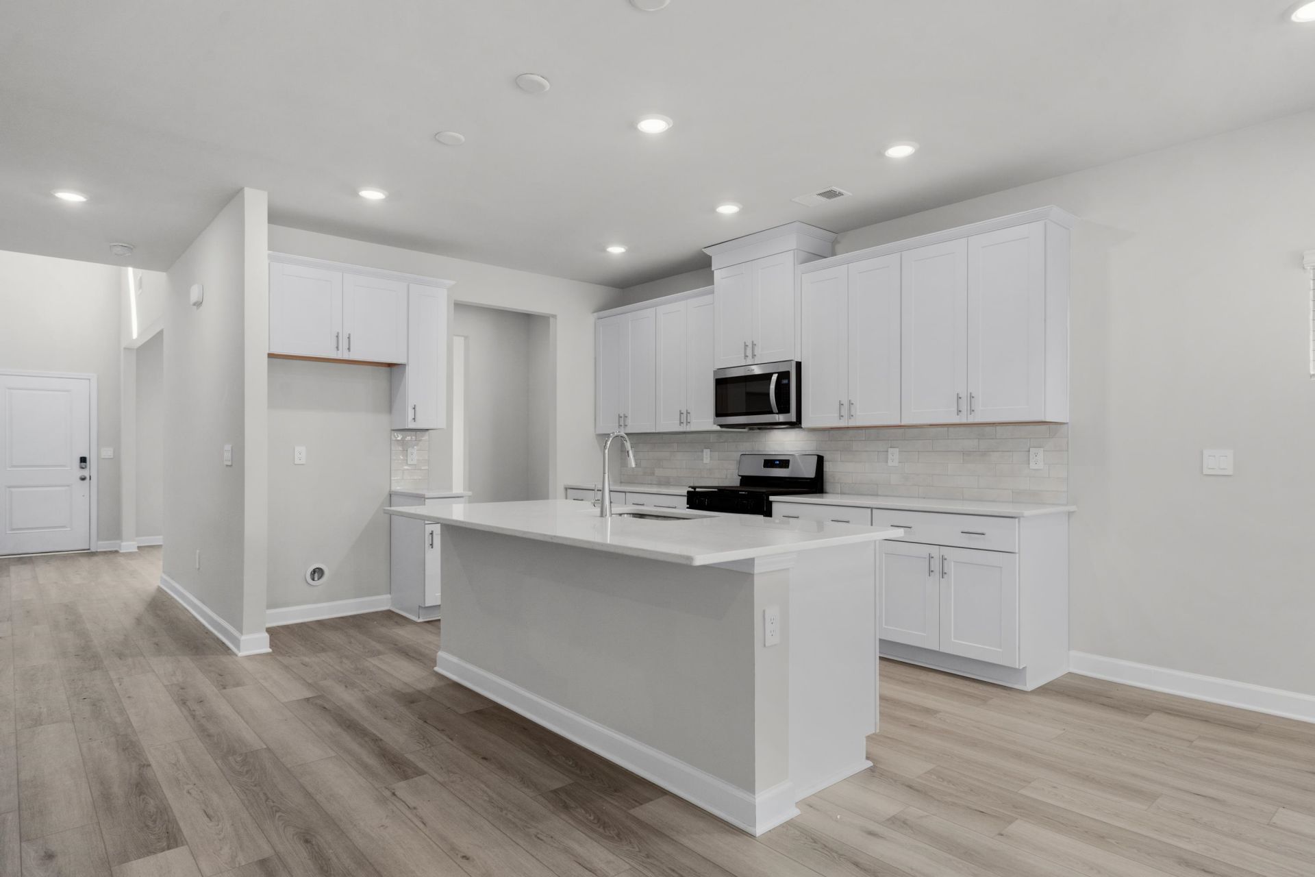 8222 Essence Dr. Photo 9