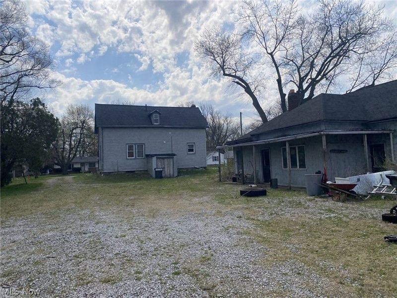 2227 Pipe Street, Sandusky, OH 44870 Photo 3