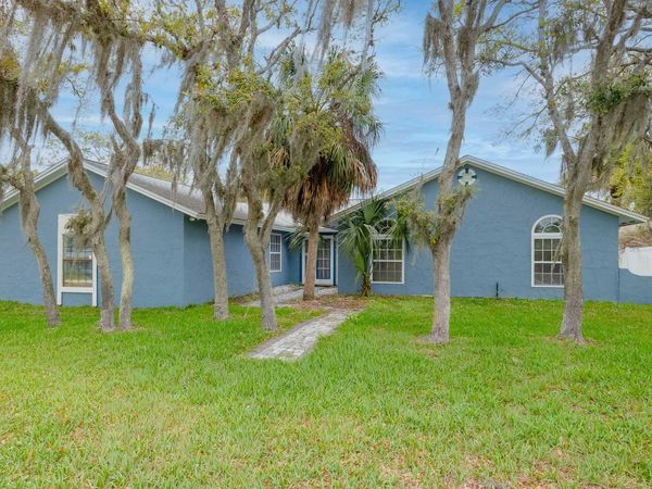 566 W Tropic Way, St Augustine, FL 32080