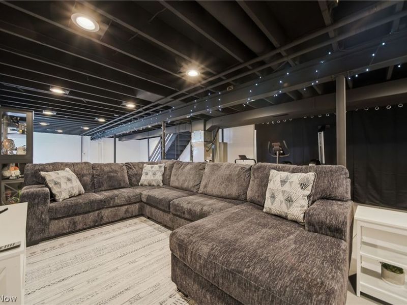 9226 Lisbon Street E, East Canton, OH 44730 Photo 31