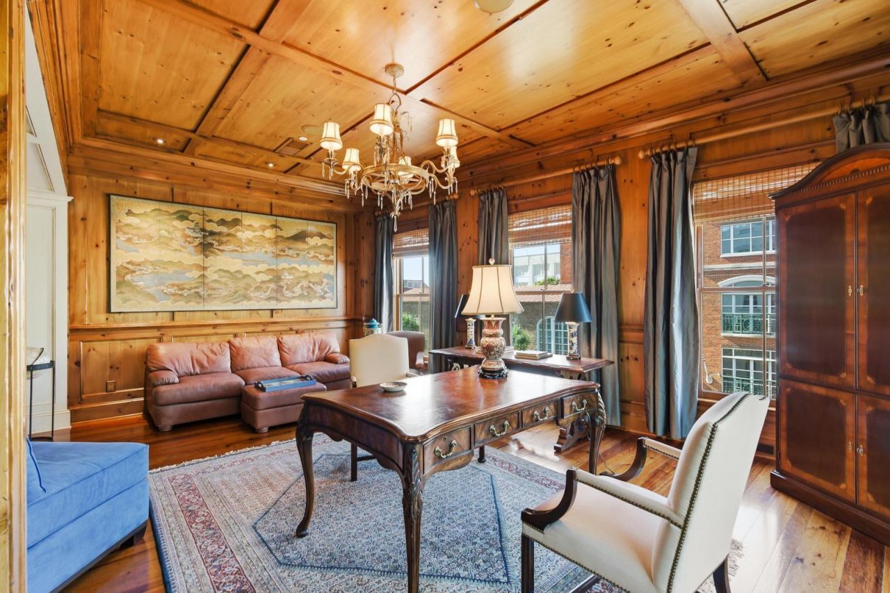 1 Vendue Range Photo 21