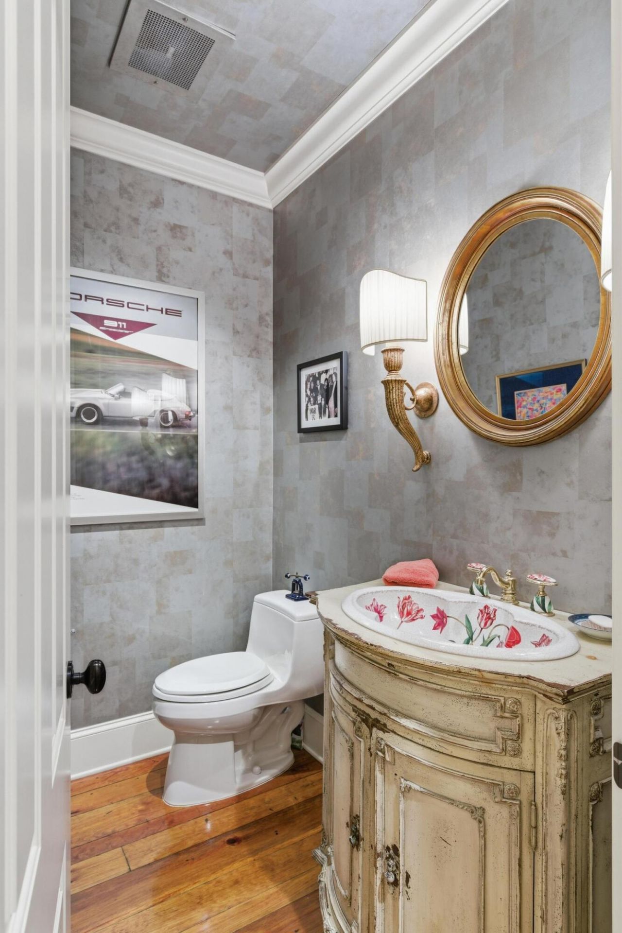 1 Vendue Range Photo 24