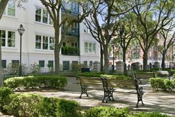 1 Vendue Range photo 4