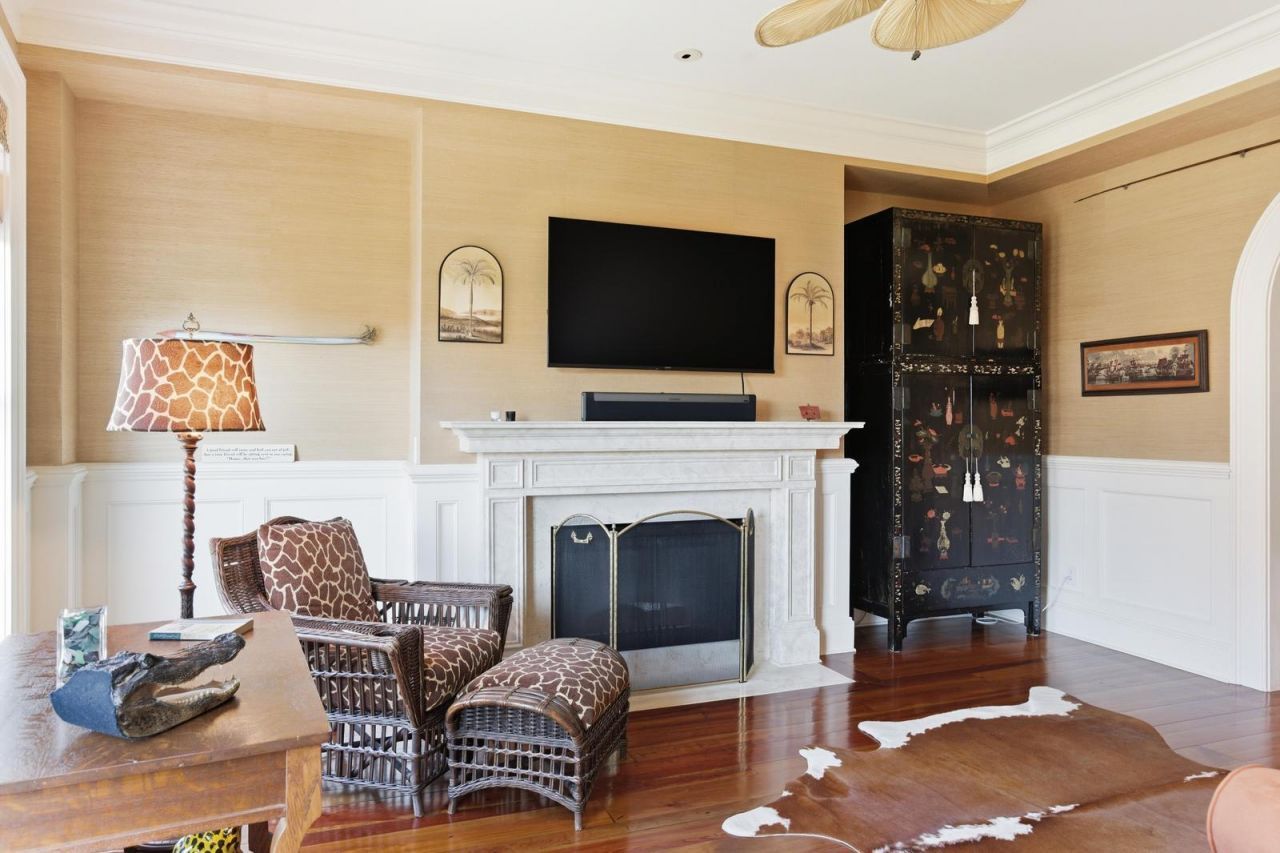 1 Vendue Range Photo 32