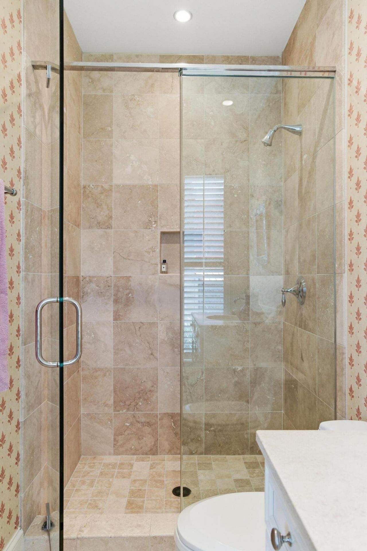 1 Vendue Range Photo 35