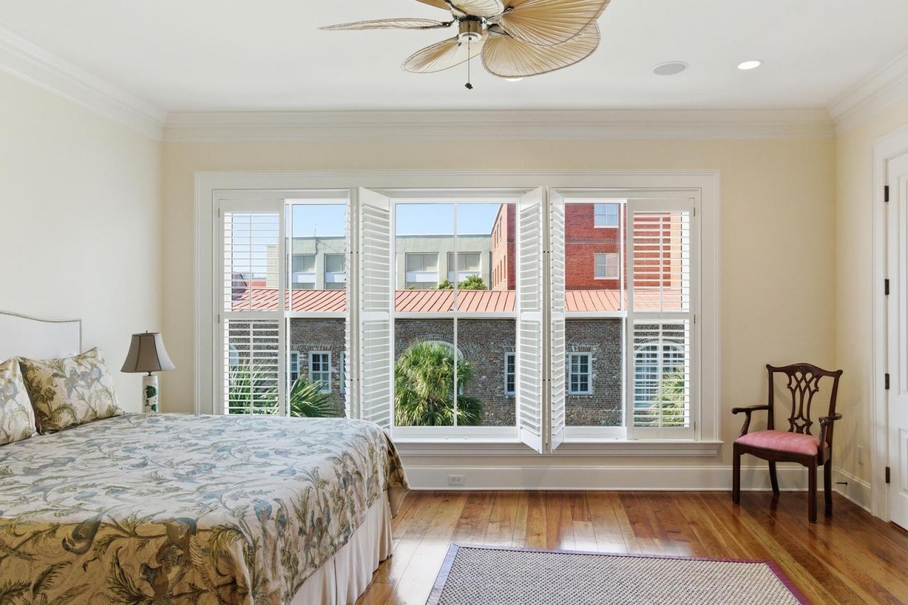 1 Vendue Range Photo 39