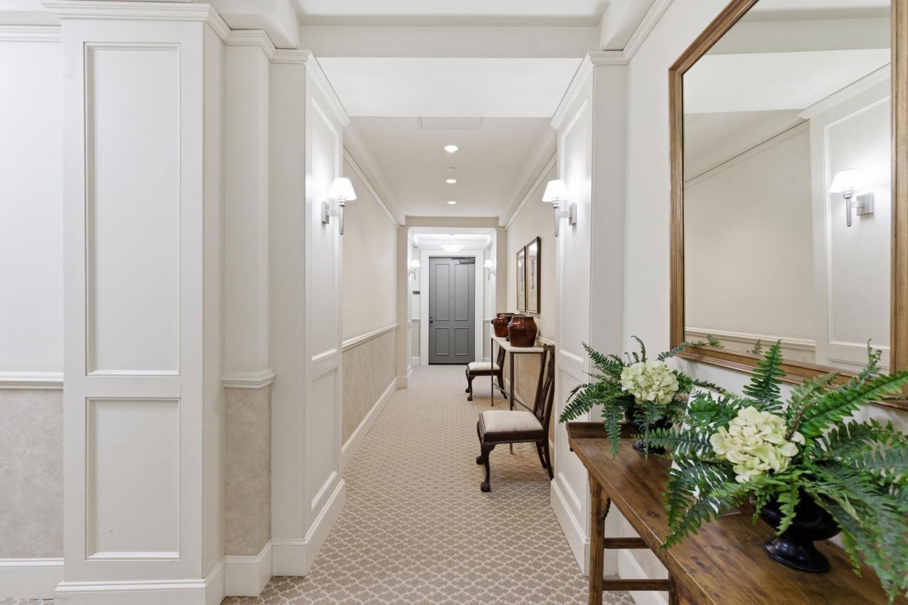 1 Vendue Range Photo 4