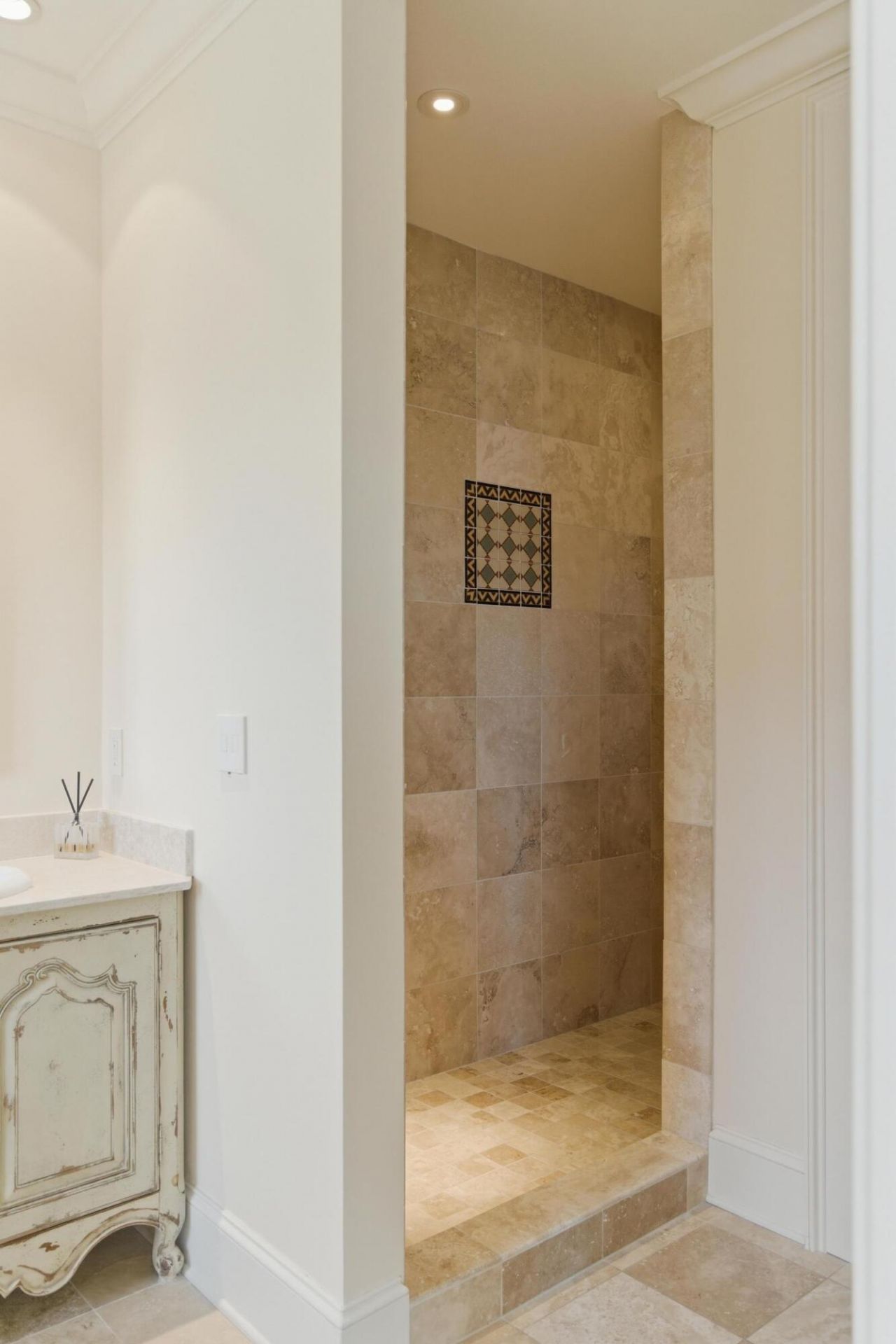 1 Vendue Range Photo 43