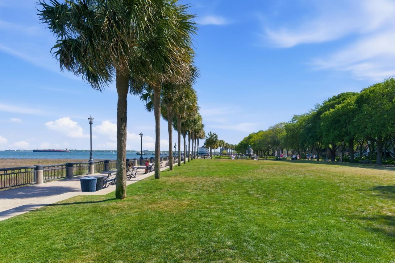 1 Vendue Range Photo 55