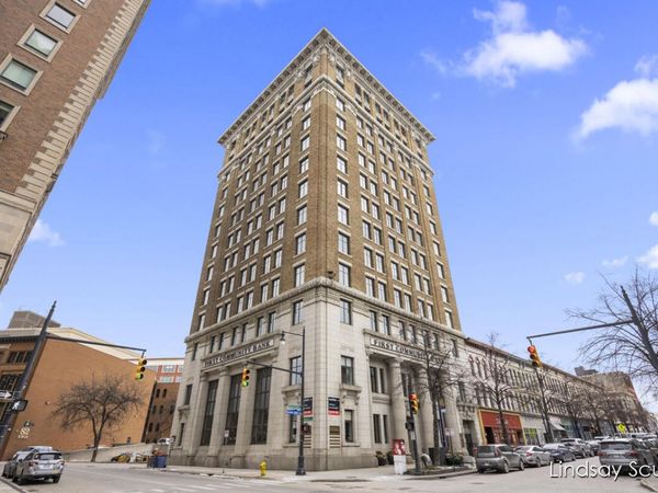 60 Monroe Center Street NW, Unit 10C, Grand Rapids, MI 49503