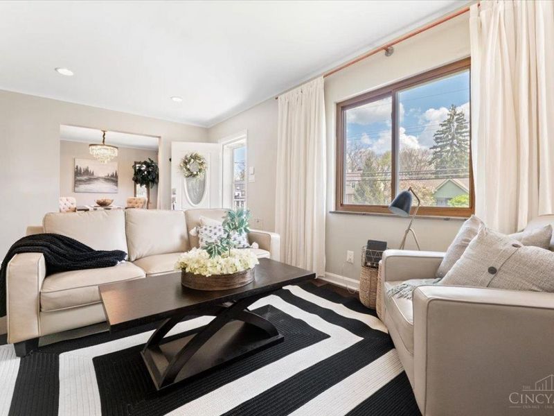 6607 Plainfield Road, Silverton, OH 45236 Photo 5