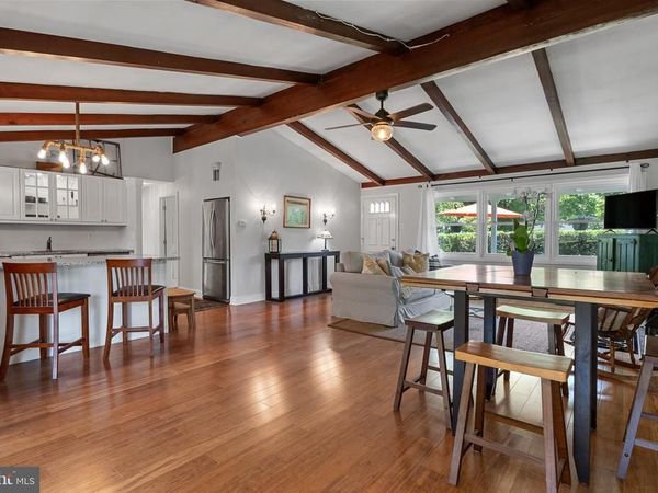 6315 FARMAR LANE , FLOURTOWN, PA 19031