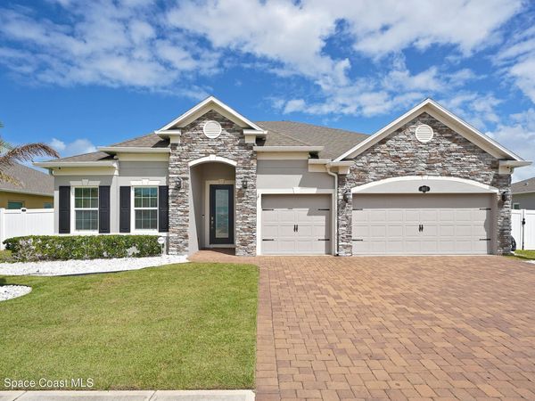 4823 Shannock Avenue , Merritt Island, FL 32953