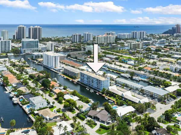 2829 NE 33rd Court, Unit 101, Fort Lauderdale, FL 33306