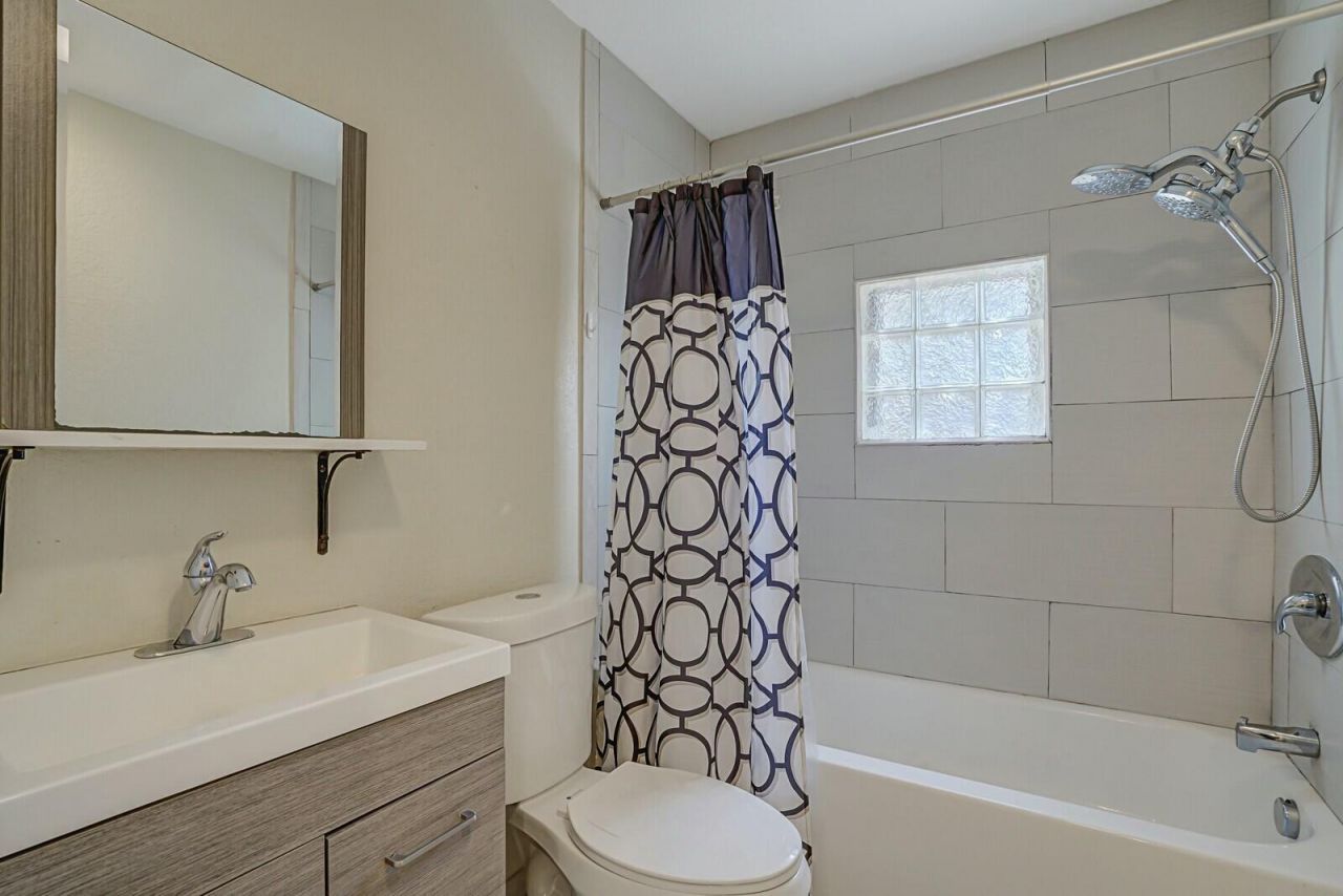 326 SE 1st Avenue, Delray Beach, FL 33444 Photo
