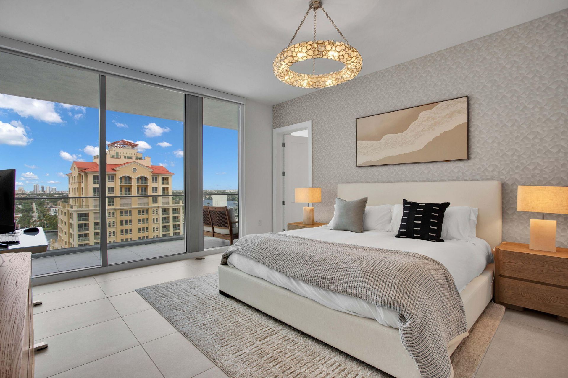 151 N Seabreeze Boulevard, Unit 1102, Fort Lauderdale, FL 33304 Photo