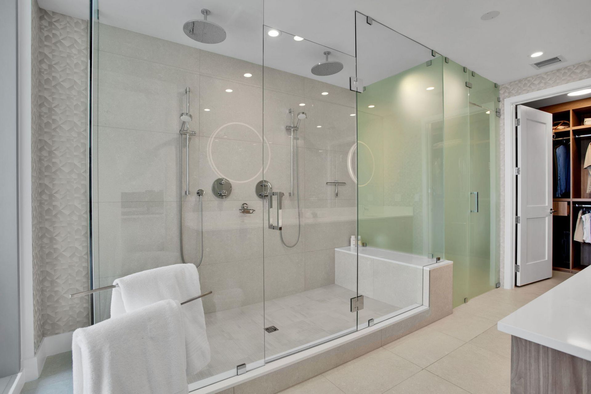 151 N Seabreeze Boulevard, Unit 1102, Fort Lauderdale, FL 33304 Photo