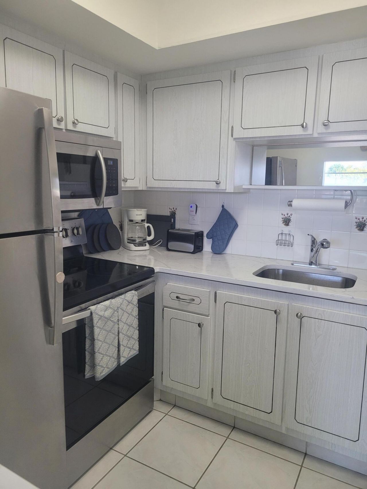 2929 SE Ocean Boulevard, Unit 116-7, Stuart, FL 34996 Photo