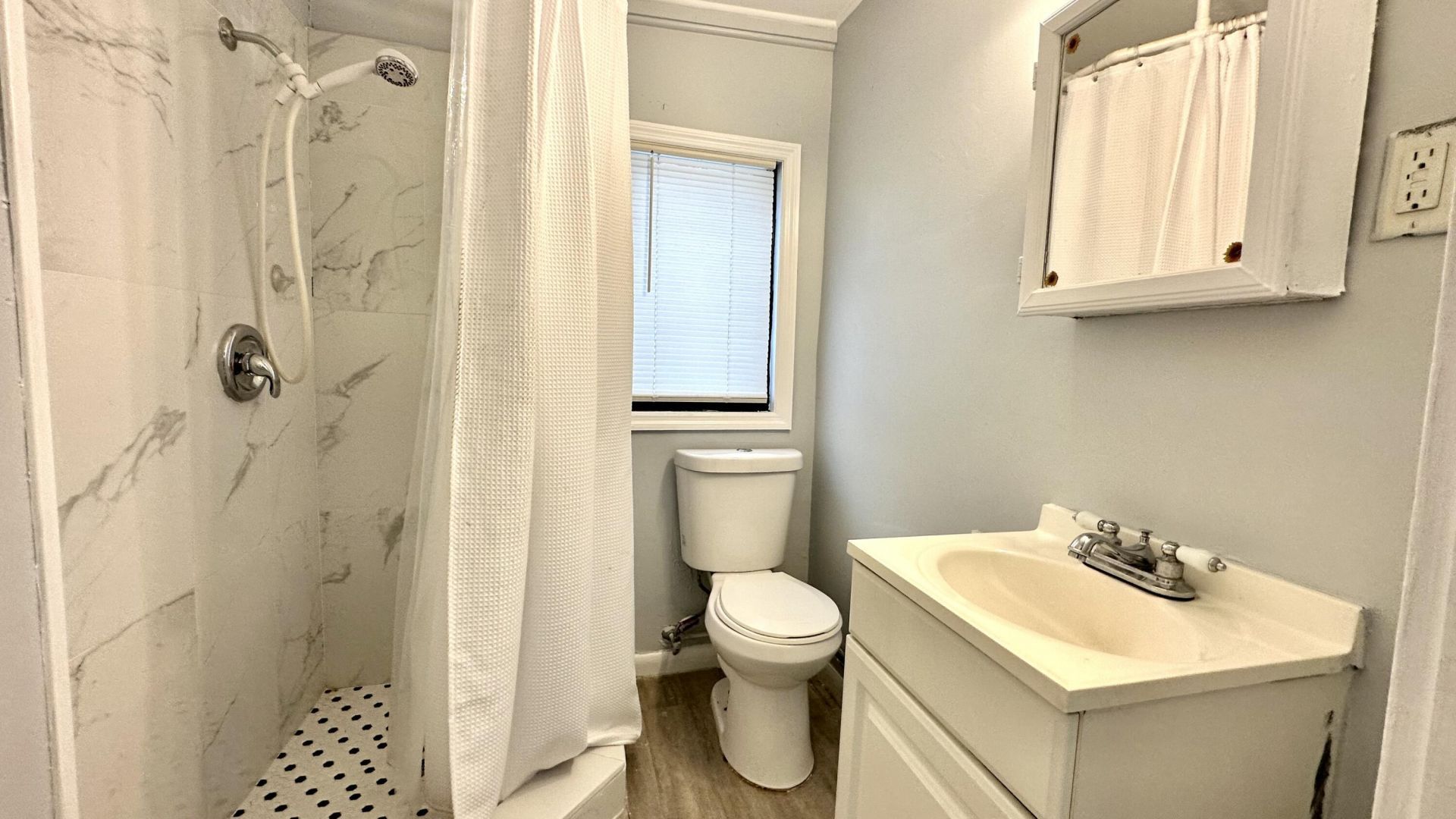 313 S Lakeside Drive, Unit 2, Lake Worth Beach, FL 33460 Photo