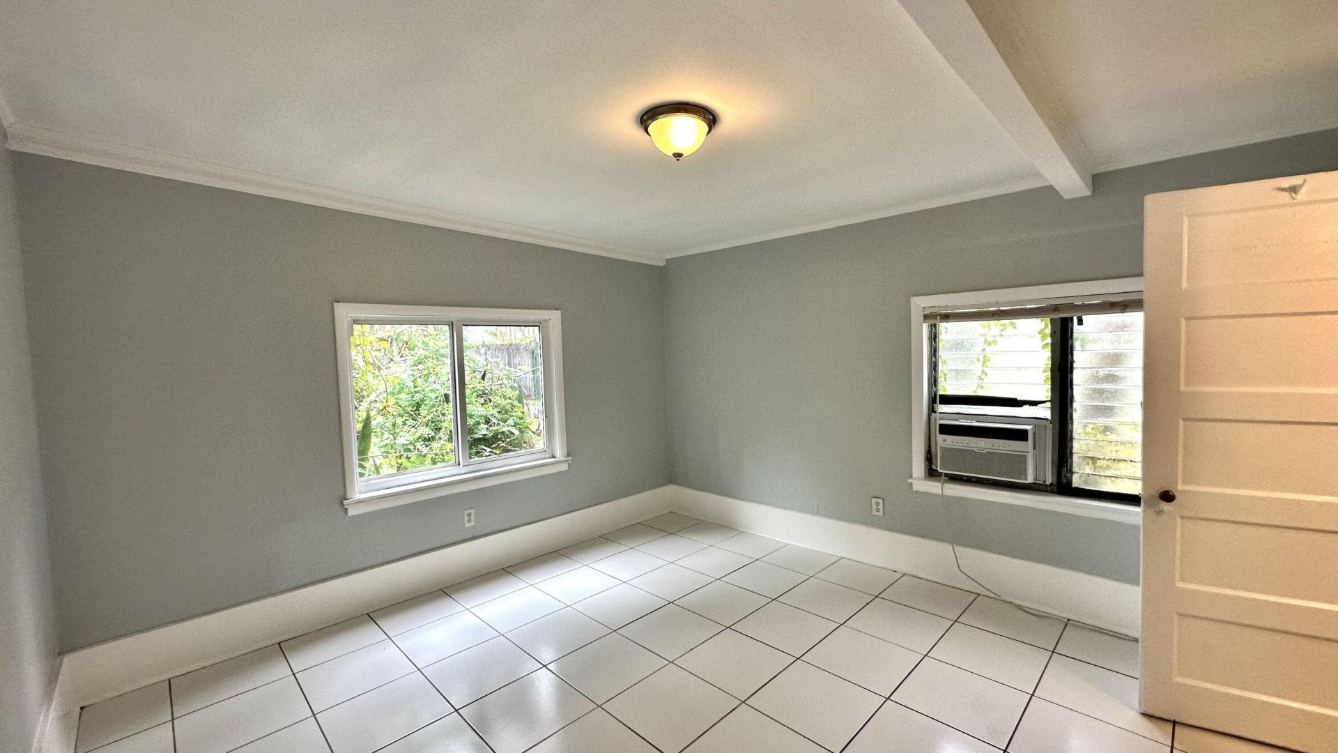 313 S Lakeside Drive, Unit 2, Lake Worth Beach, FL 33460 Photo