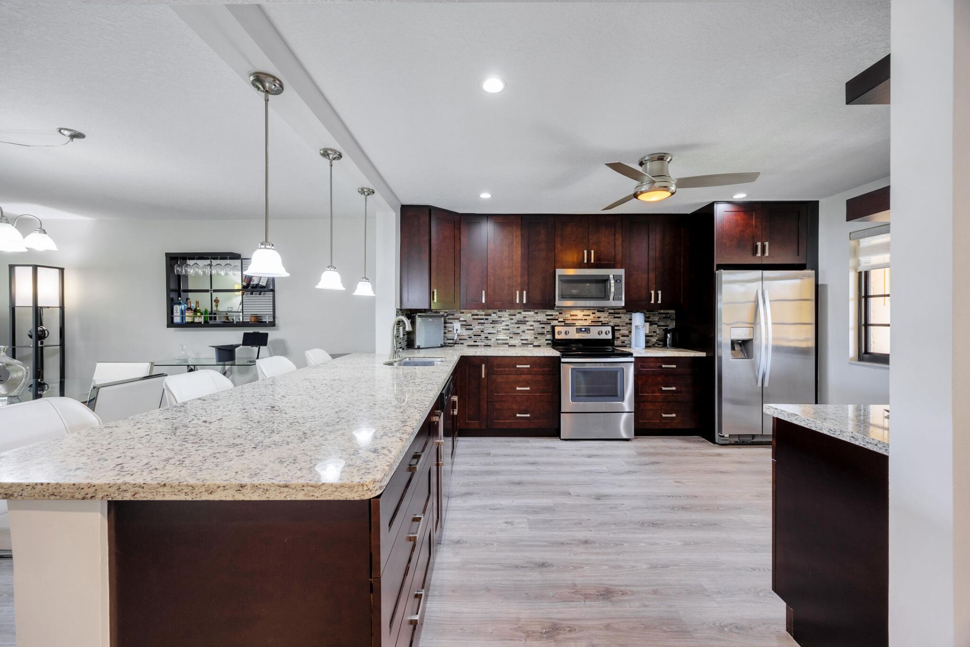 11291 Aspen Glen Drive, Unit 202, Boynton Beach, FL 33437 Main Photo