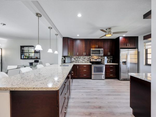 11291 Aspen Glen Drive, Unit 202, Boynton Beach, FL 33437