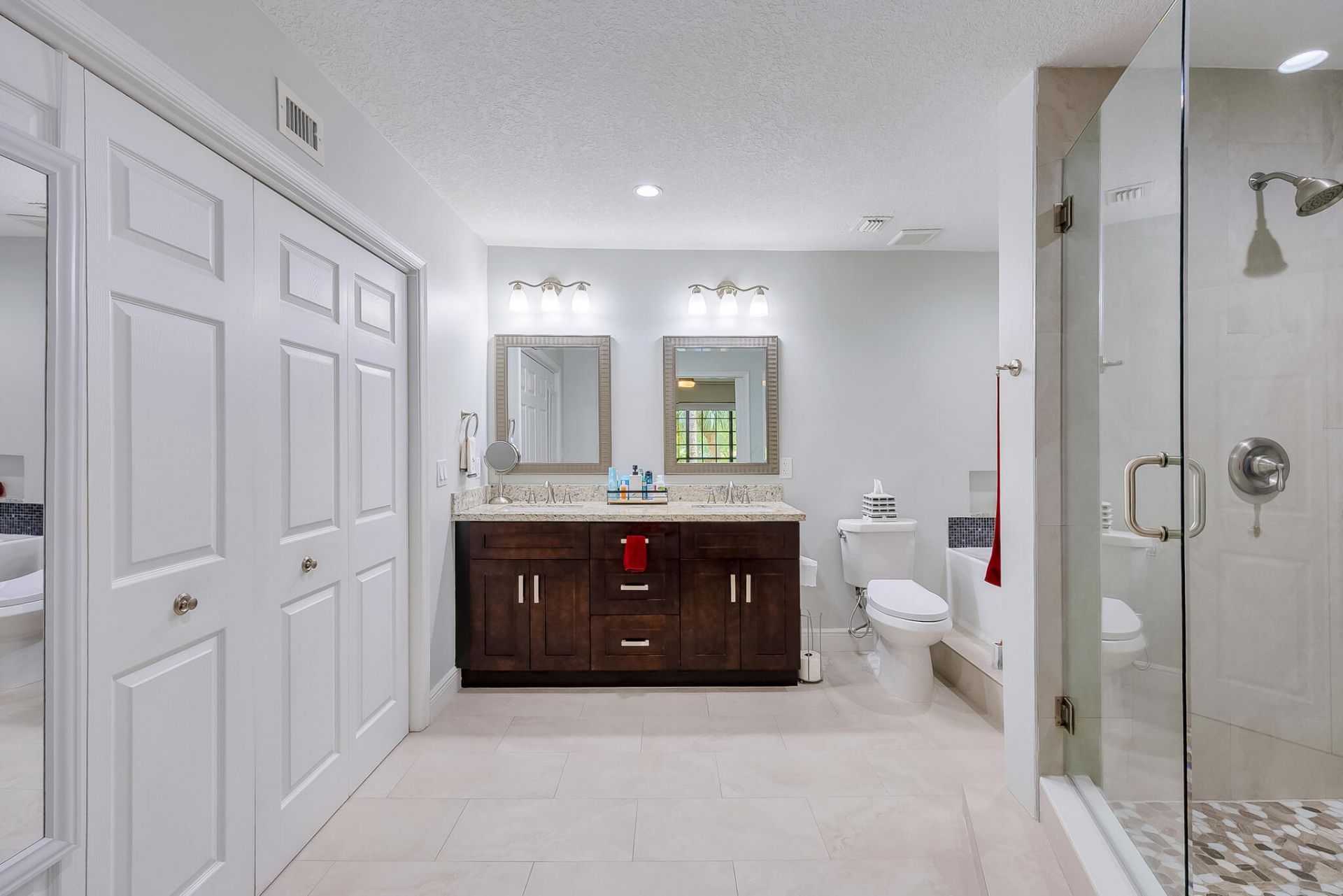 11291 Aspen Glen Drive, Unit 202, Boynton Beach, FL 33437 Photo