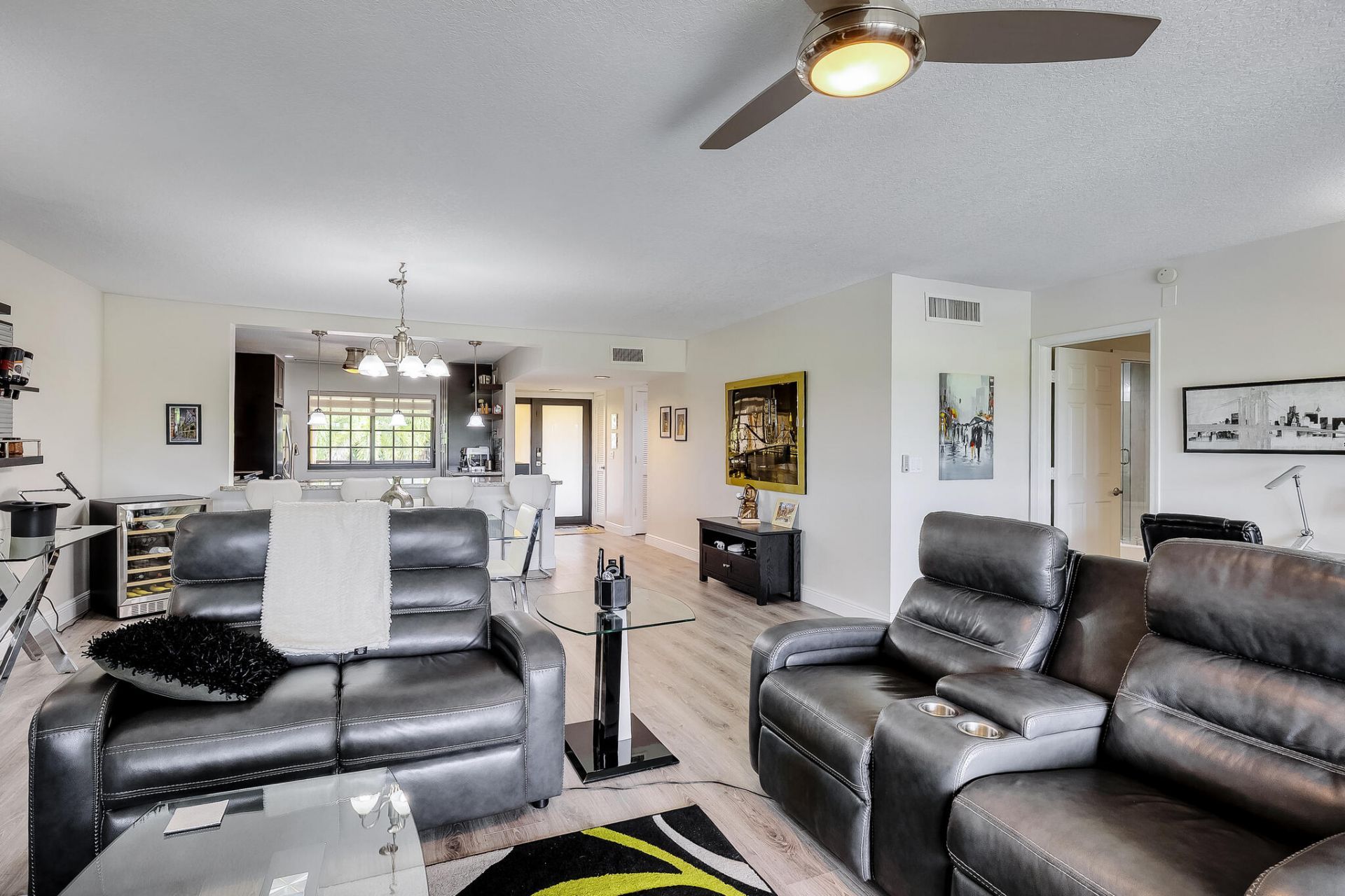 11291 Aspen Glen Drive, Unit 202, Boynton Beach, FL 33437 Photo