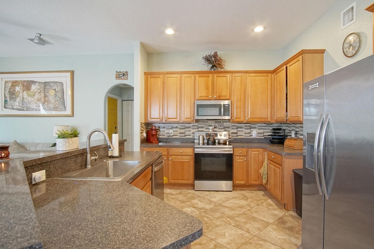 2646 SW Acco Road, Port Saint Lucie, FL 34953 Photo