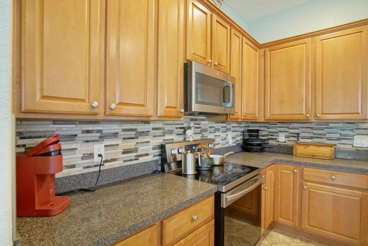 2646 SW Acco Road, Port Saint Lucie, FL 34953 Photo