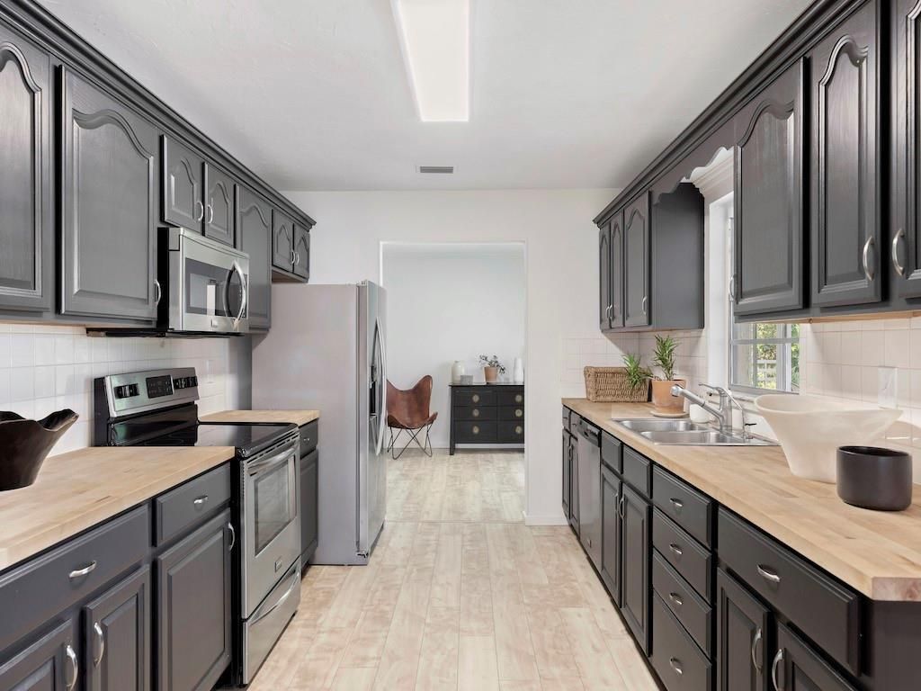 8530 8th Street, Vero Beach, FL 32968 Photo