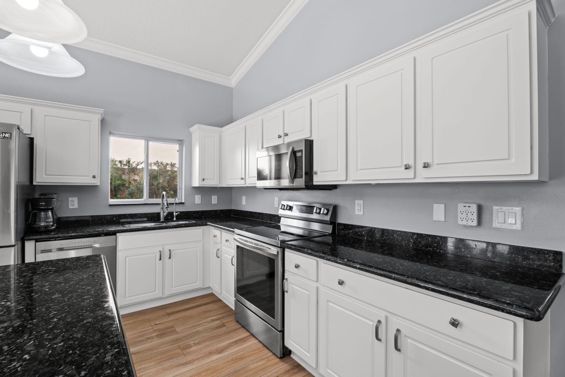 4620 SE Winter Haven Court, Stuart, FL 34997 Photo