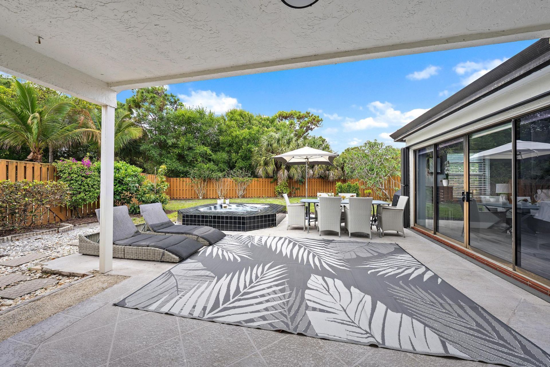 2596 La Cristal Circle, Palm Beach Gardens, FL 33410 Photo