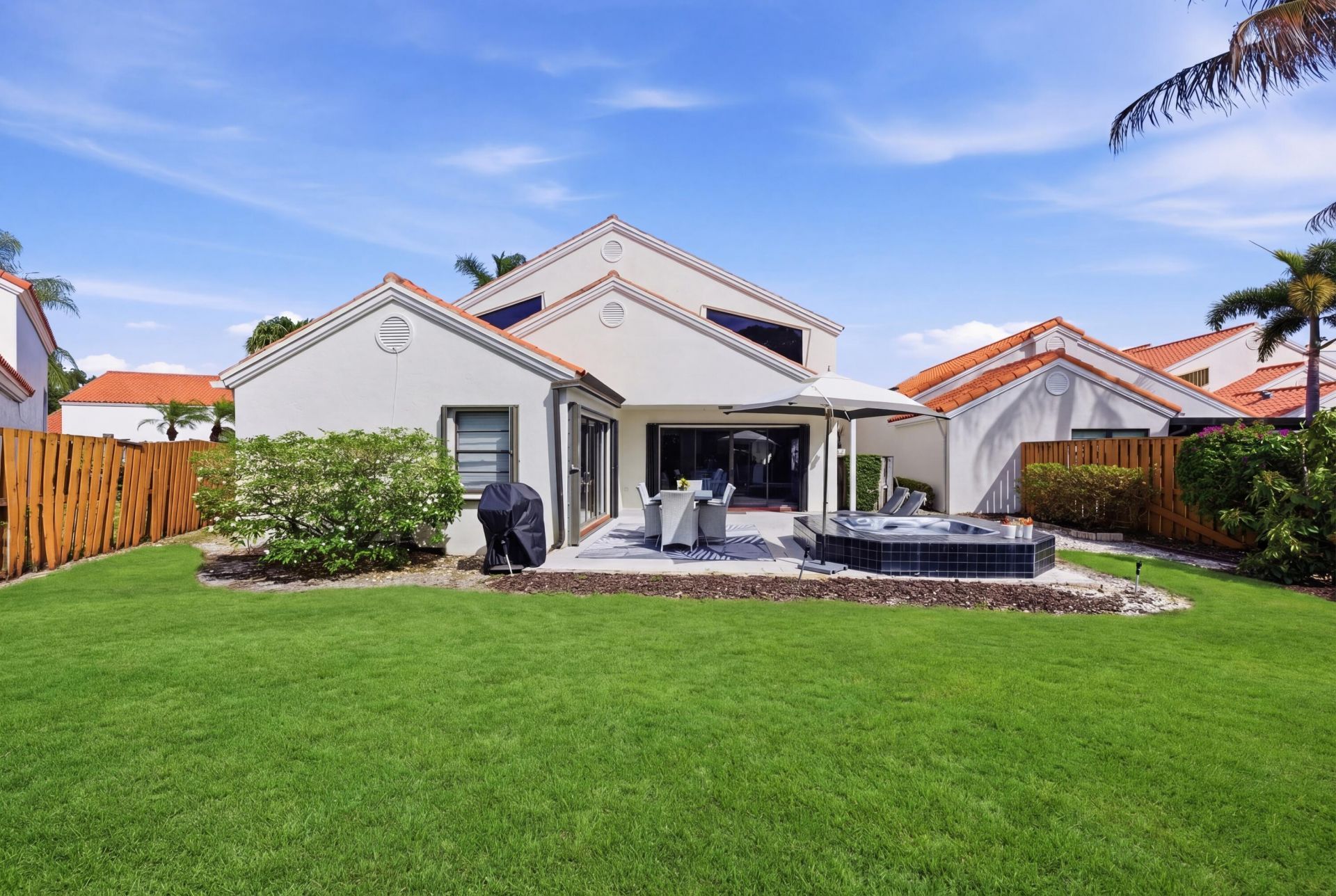 2596 La Cristal Circle, Palm Beach Gardens, FL 33410 Photo