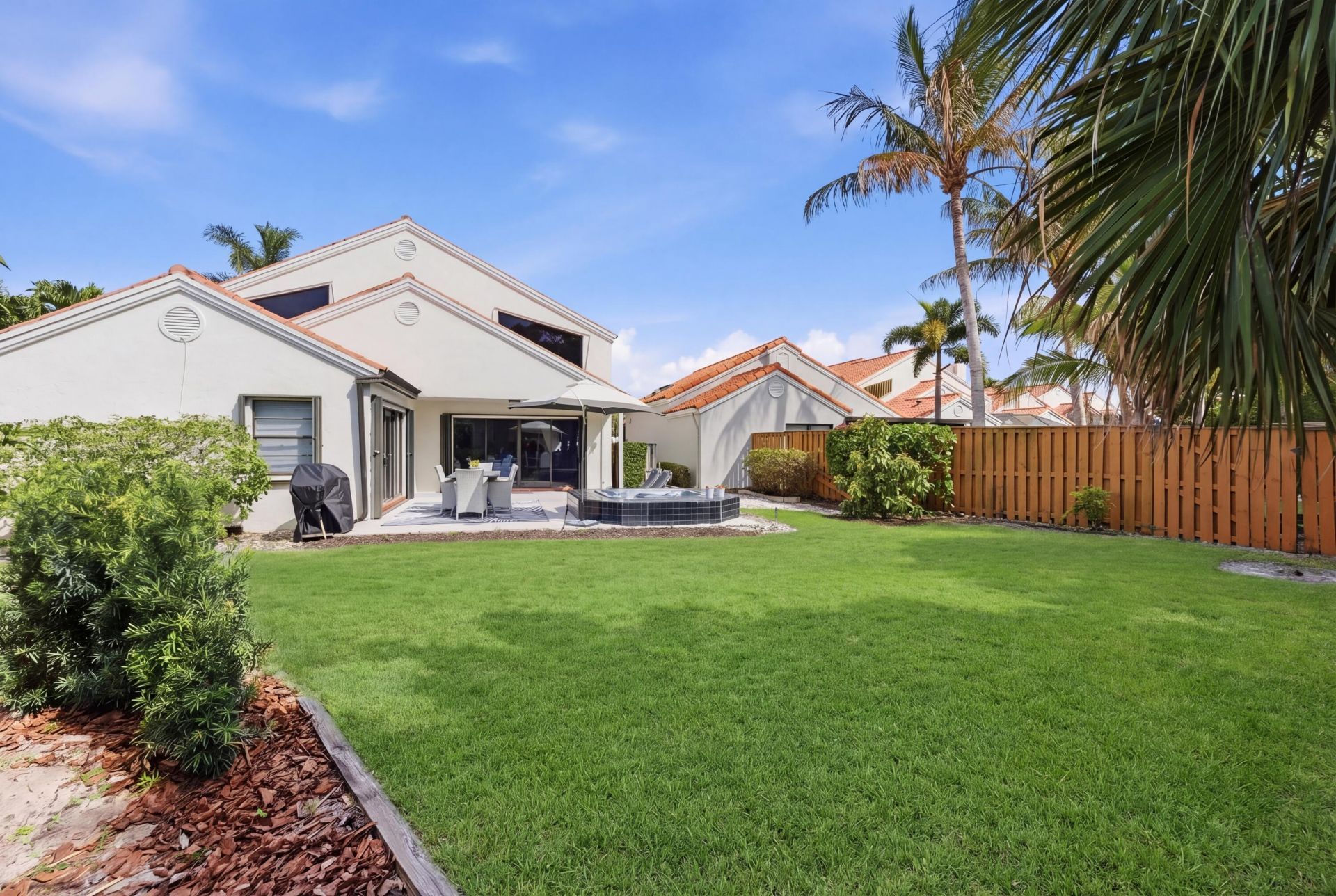 2596 La Cristal Circle, Palm Beach Gardens, FL 33410 Photo