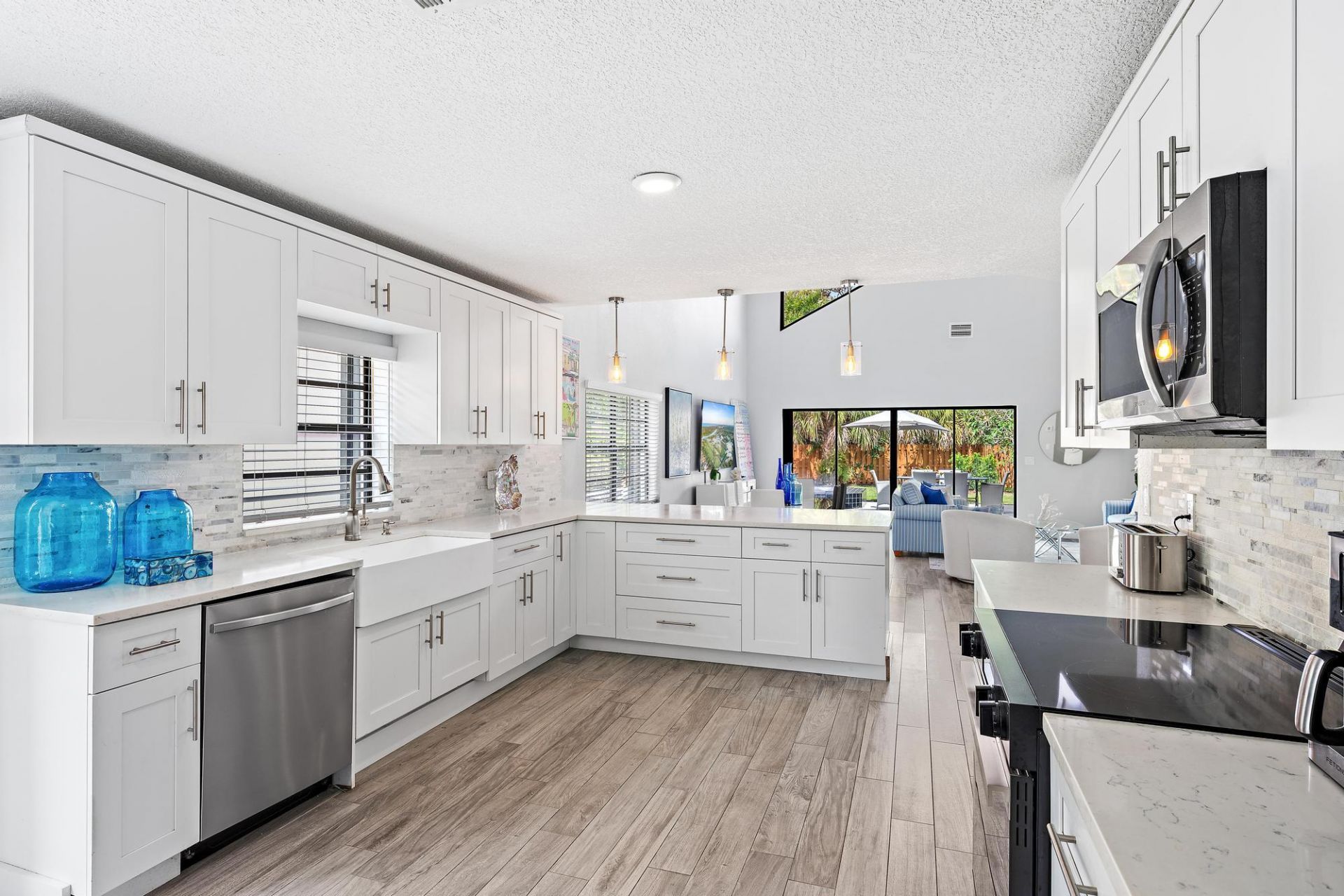 2596 La Cristal Circle, Palm Beach Gardens, FL 33410 Photo